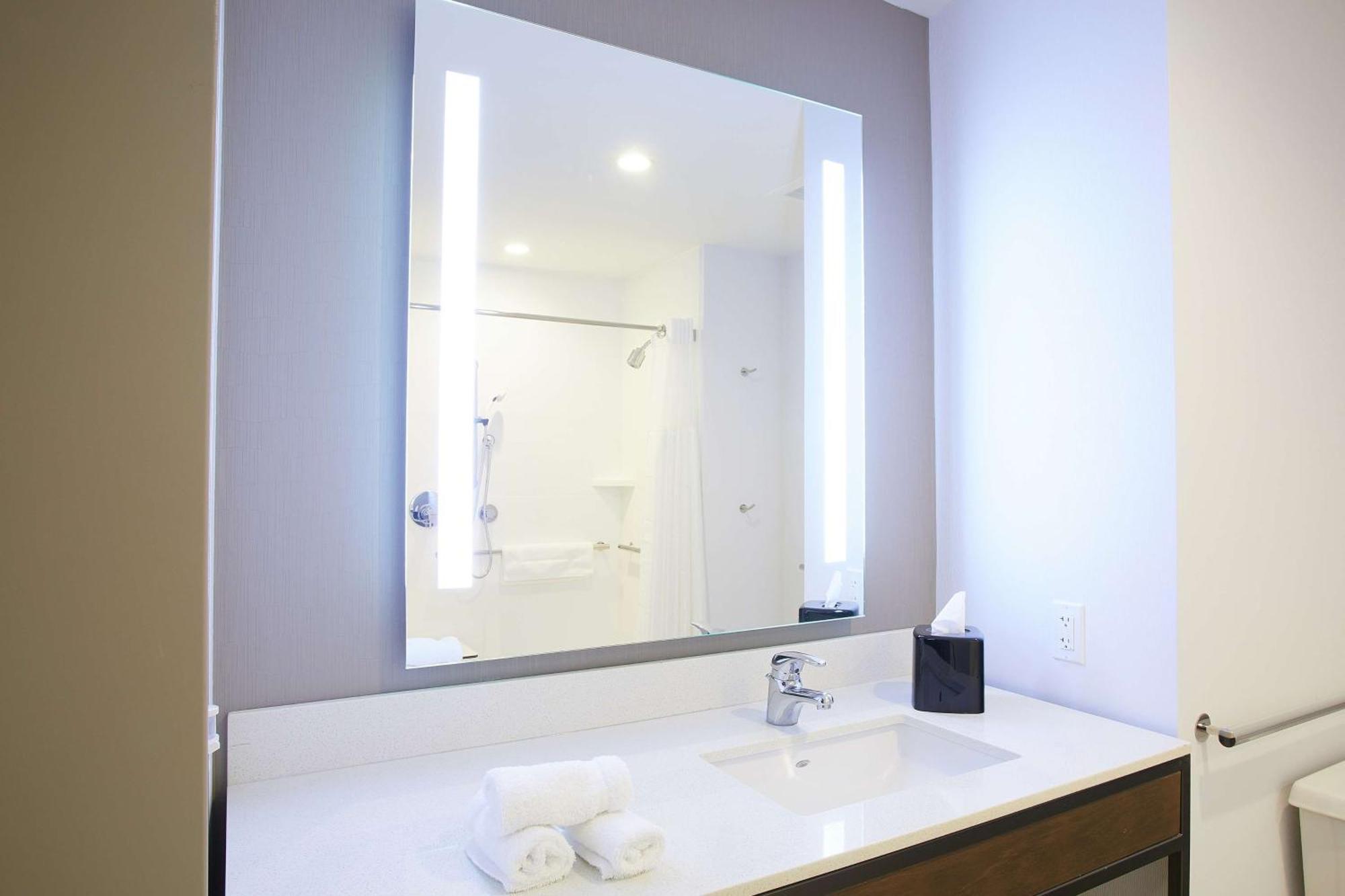 Hilton Garden Inn Elizabethtown Bagian luar foto