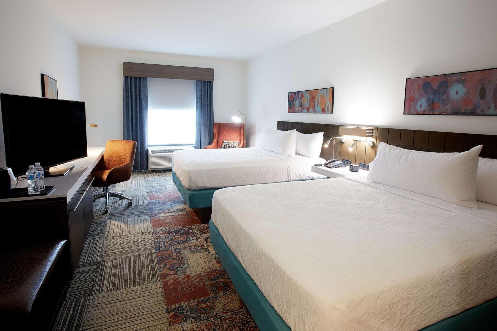Hilton Garden Inn Elizabethtown Bagian luar foto